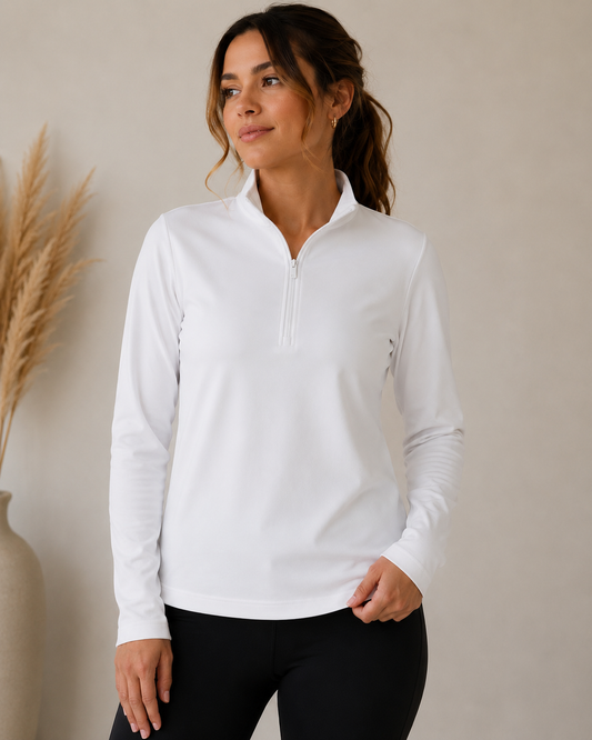 Minimal Sporty Elegance - Quarter-Zip