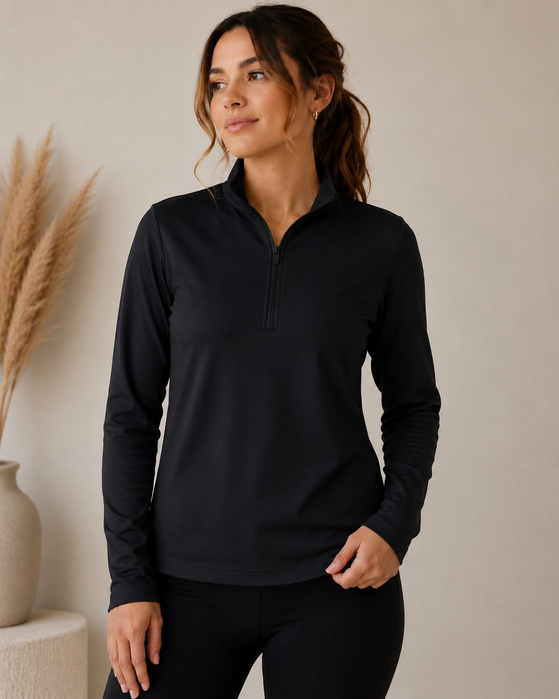 Minimal Sporty Elegance - Quarter-Zip